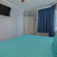 Octopus Gardens Private Boardwalk to the Beach Great Gulf Views