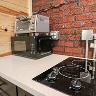 Restored Historic Loft - 3 Mins to the Beach