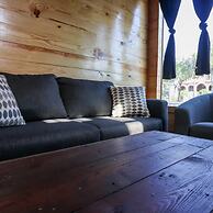 Restored Historic Loft - 3 Mins to the Beach