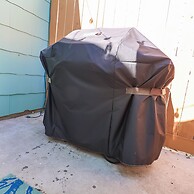 Vibrant Bungalow 2 Minutes to the Beach