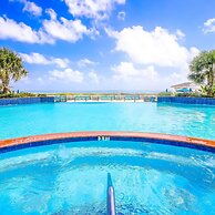 Resort Living on the Bay 2 bed 2 Bath Gorgeous Views Heated Infinity P