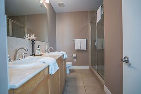 Sea it All Infinity Pool Ocean Views Steps From the Beach -- a Great G