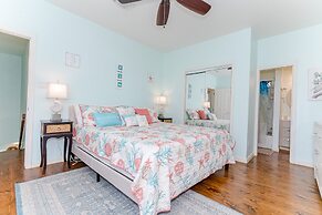 Serenity By the Sea - Great Views in Treasure Island