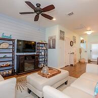 Serenity By the Sea - Great Views in Treasure Island