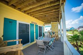 Serenity By the Sea - Great Views in Treasure Island