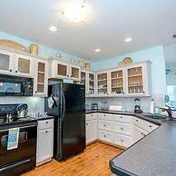 Serenity By the Sea - Great Views in Treasure Island