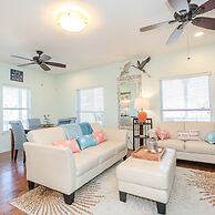 Serenity By the Sea - Great Views in Treasure Island