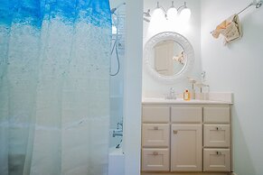 Serenity By the Sea - Great Views in Treasure Island