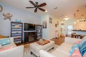 Serenity By the Sea - Great Views in Treasure Island