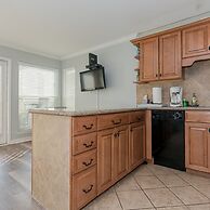 Great Views Heated Pools Hot Tubs Easy Beach Access