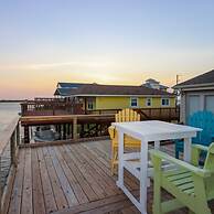 Come Stay - and Sail Away - at This Lovely Canal Home