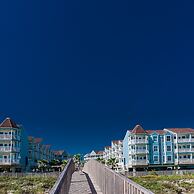 Easy Beach Access Charming Beachside Condo