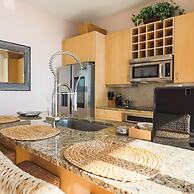 Western Waves Dreamy Diamond Beach Condo - Mind-blowing Views Amenitie