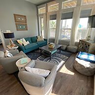 Beachside Paradise Retreat With Luxury