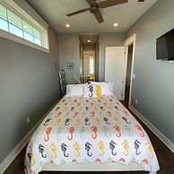 Beachside Paradise Retreat With Luxury