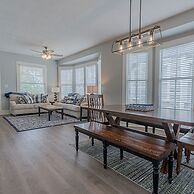 Uptown Cottage 2 Minutes to The Strand and Utmb