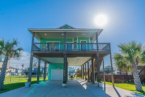 The Coast is Clear Great Home By Beach Bay