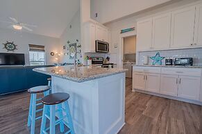 The Coast is Clear Great Home By Beach Bay