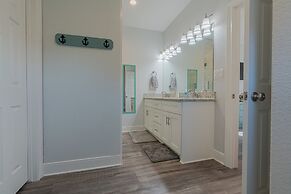 The Coast is Clear Great Home By Beach Bay