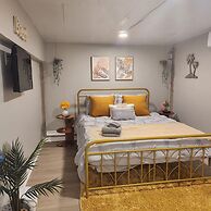 Relax in the Heart of Galveston