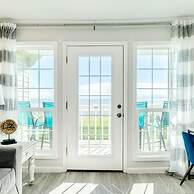 Seaside and Breezy Condo at the Victorian