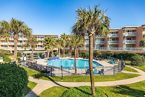 Seaside and Breezy Condo at the Victorian