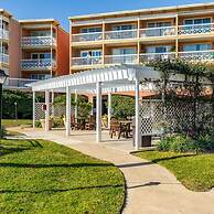 Seaside and Breezy Condo at the Victorian