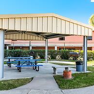 Seaside and Breezy Condo at the Victorian