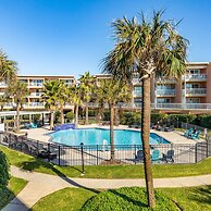 Seaside and Breezy Condo at the Victorian