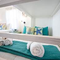 In-home Bar Lounge and Arcade Stay Entertained at The Sea Shed