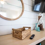 In-home Bar Lounge and Arcade Stay Entertained at The Sea Shed