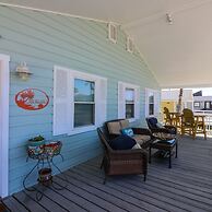 In-home Bar Lounge and Arcade Stay Entertained at The Sea Shed