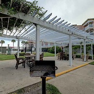 Charming Waterfront Condo