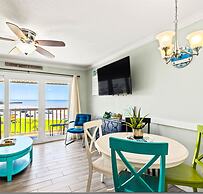 Charming Waterfront Condo