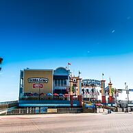 Charming Ocean View Condo