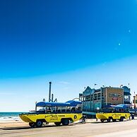 Charming Ocean View Condo