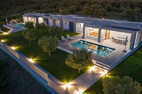 Merelia Villas Luxury