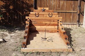 The Escape -family Friendly Close to Fiesta Texas