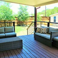 The Escape -family Friendly Close to Fiesta Texas