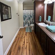 The Den - Family Friendly Close to Fiesta Texas