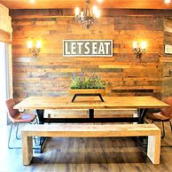 The Rustic Inn- Family Friendly Near Fiesta Texas