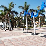 8BD Ft Pierce Beach Getaway - Great for Family Group