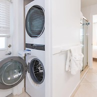 Fort Pierce - 2BD 2BA Tropical Surfside Retreat