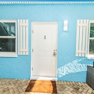 Fort Pierce - 2BD 2BA Tropical Surfside Retreat
