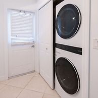 Secluded Beachfront Vibes Surf Pet Friendly