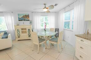 Secluded Beachfront Vibes Surf Pet Friendly