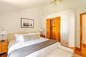 Park City Mountain Retreat 4BR Hot Tub Fire Pit