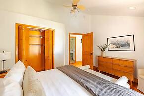 Park City Mountain Retreat 4BR Hot Tub Fire Pit