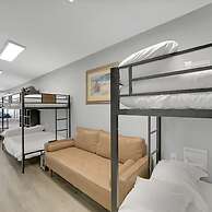 Grand Canyon Adventure Base 4BR Home With Games