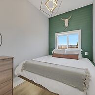 Grand Canyon Adventure Base 4BR Home With Games